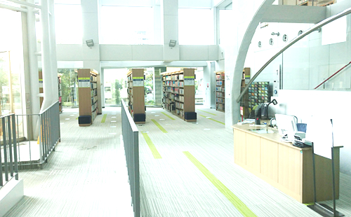 【広畑分館】１階 図書室 (写真1)
